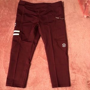 Virus cropped leggings